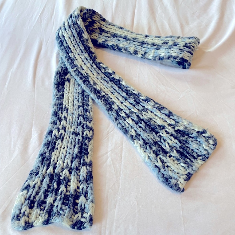 Blue and White Knit Scarf